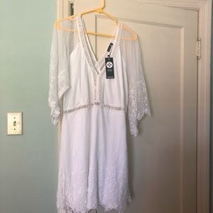 Boohoo white lace dress